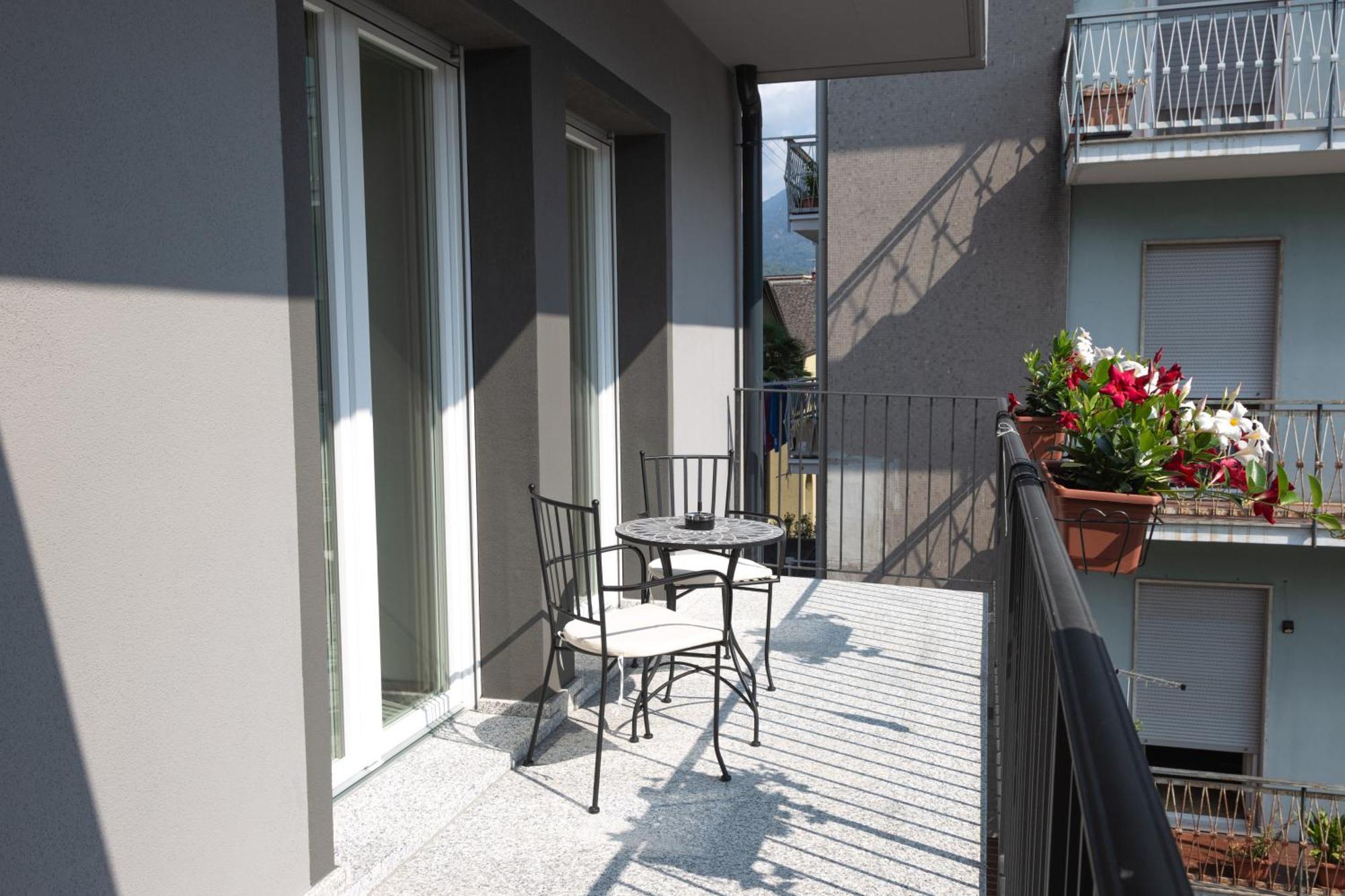 Residenza Elsa Hotel Domodossola Luaran gambar